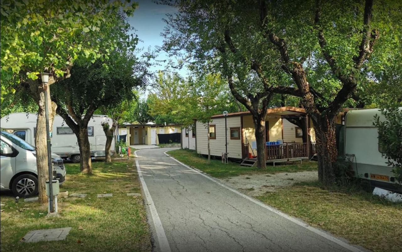 Hotel L'Oasi Di Lulu' Senigallia Zewnętrze zdjęcie
